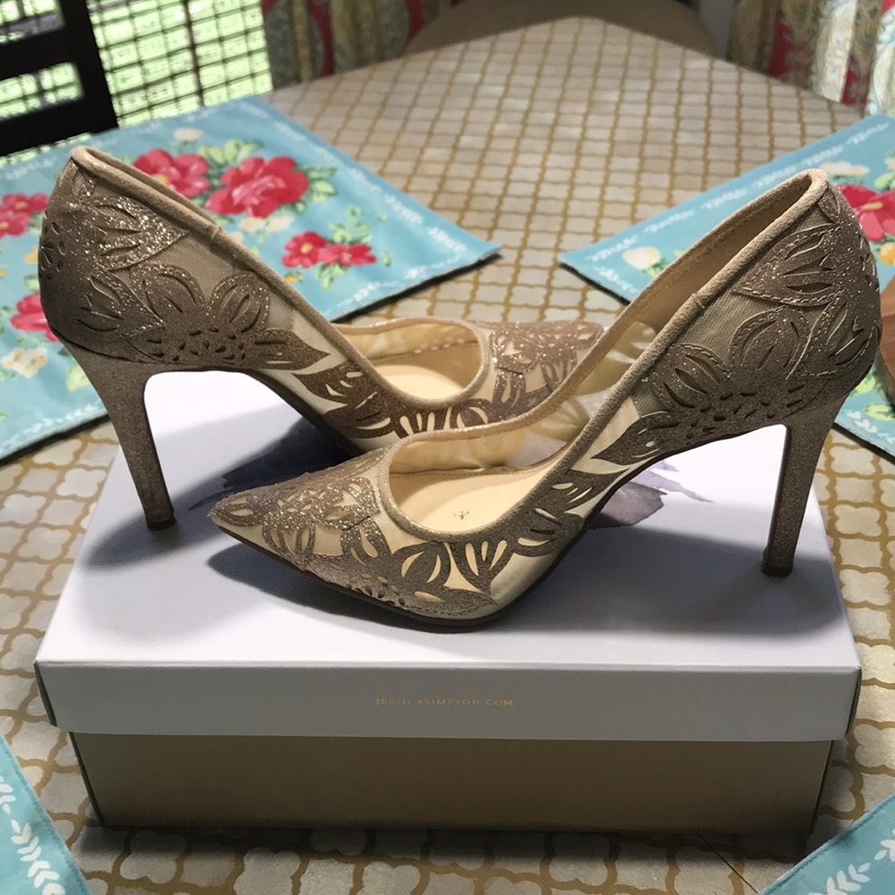 Jessica Simpson JS-Charese